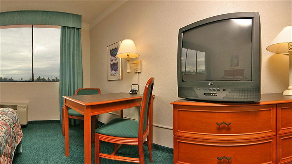 Готель La Quinta By Wyndham Seattle Sea-Tac Airport СіТак Екстер'єр фото