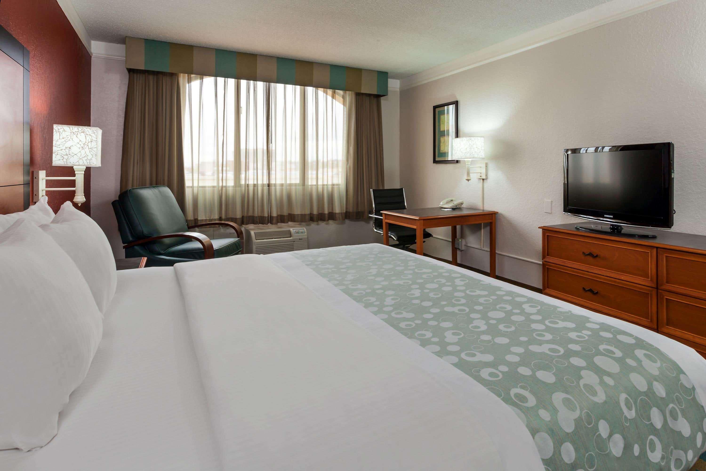 Готель La Quinta By Wyndham Seattle Sea-Tac Airport СіТак Екстер'єр фото