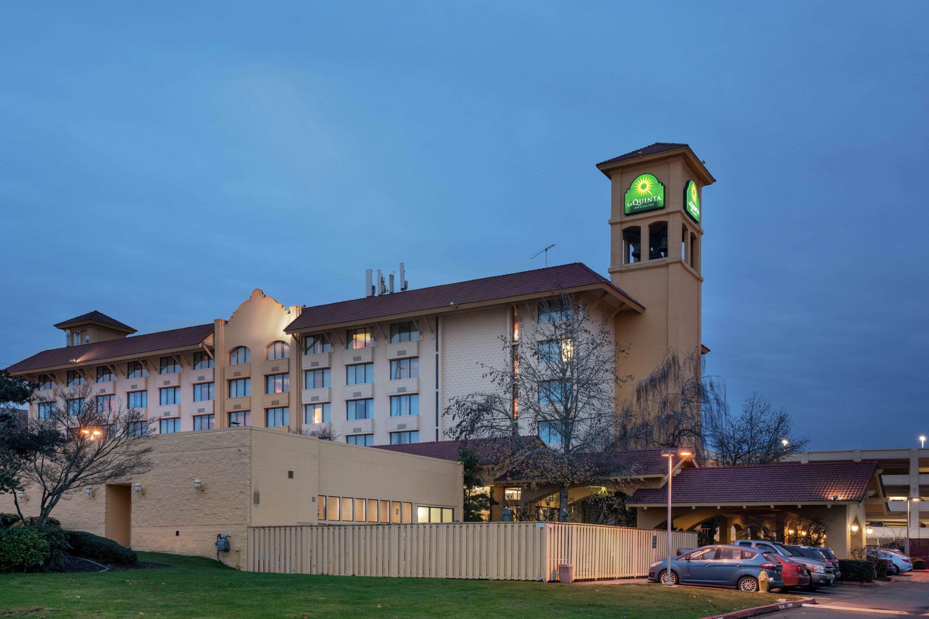 Готель La Quinta By Wyndham Seattle Sea-Tac Airport СіТак Екстер'єр фото