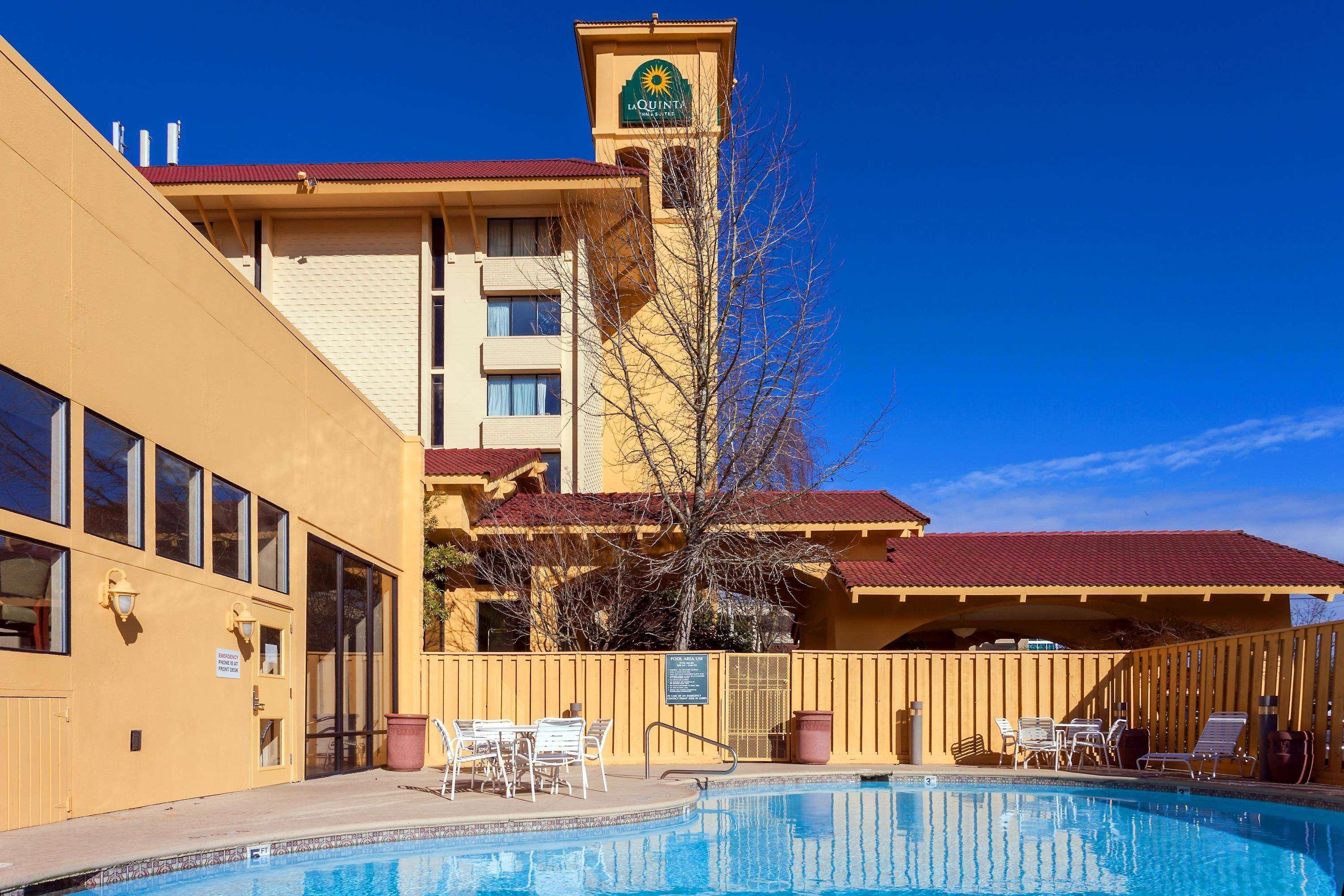 Готель La Quinta By Wyndham Seattle Sea-Tac Airport СіТак Екстер'єр фото