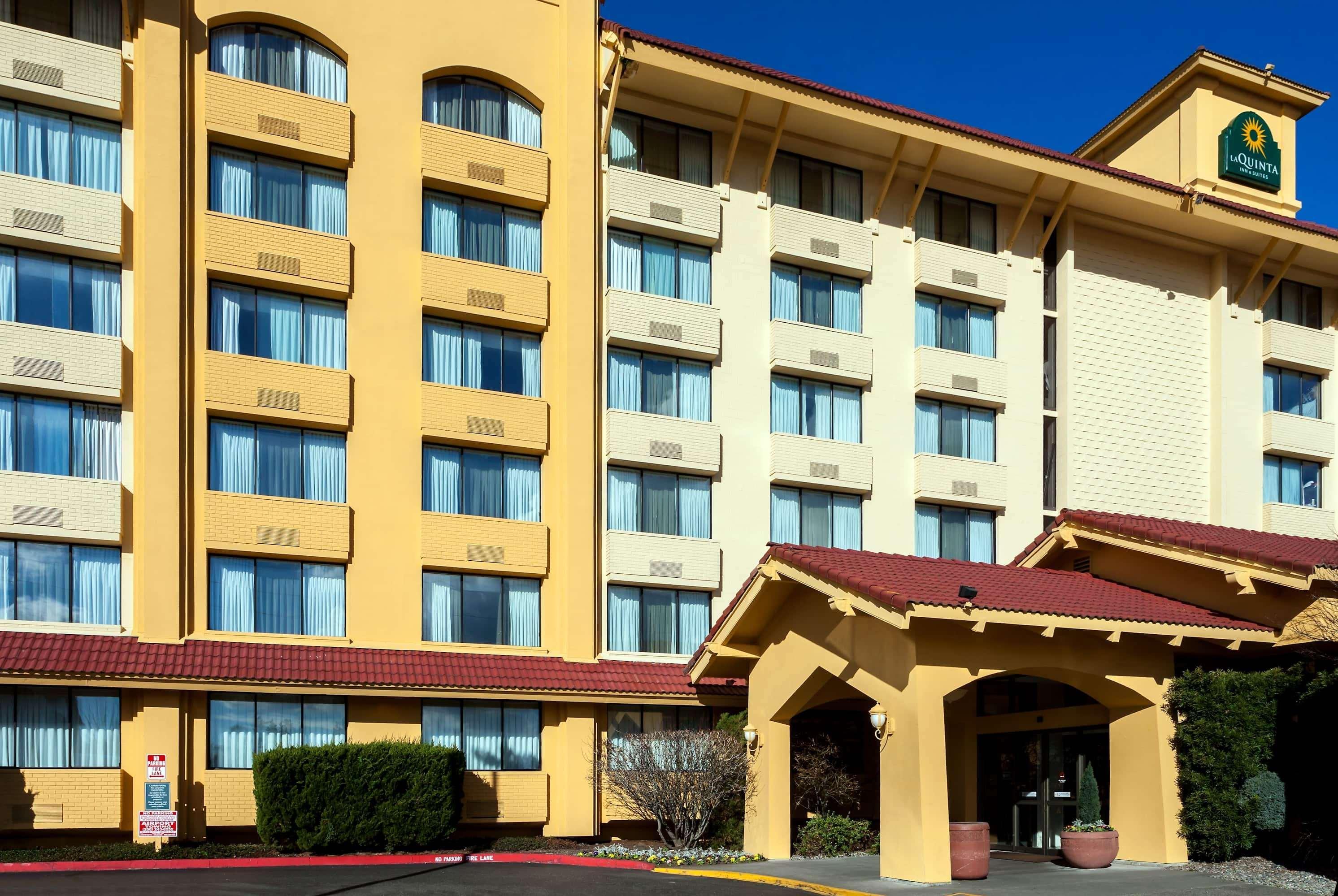 Готель La Quinta By Wyndham Seattle Sea-Tac Airport СіТак Екстер'єр фото